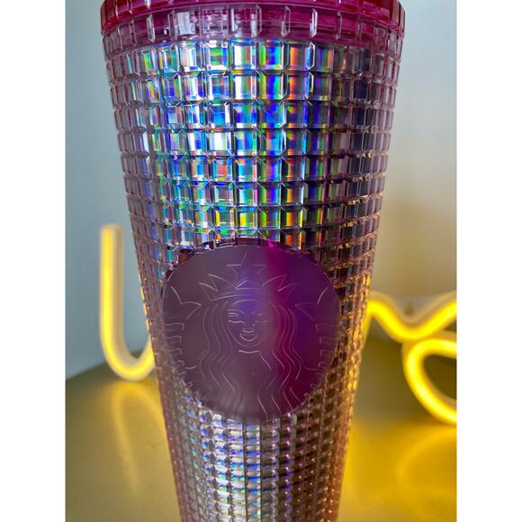 NWT Starbucks Bubble Gum Pink Iridescent Grid Tumbler.  Venti 24oz Cold Cup. - Picture 2 of 4